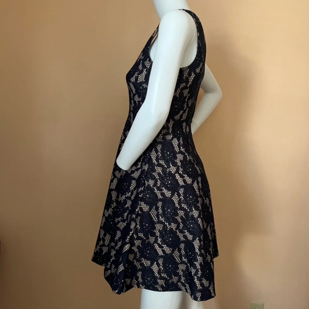 NWOT Navy Lace Floral Dress with Lining - Picture 4 of 9